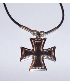 Crucea celtica din metal, pe siret negru
