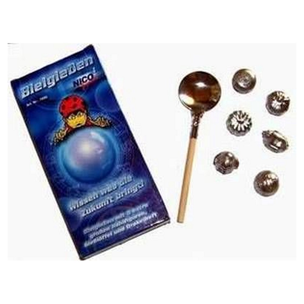 Set pentru divinatie, pe baza de plumb - model deosebit Set pentru divinatie, pe baza de plumb - model deosebit