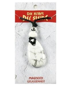 Pandantiv din howlit pe siret negru Pandantiv din howlit pe siret negru