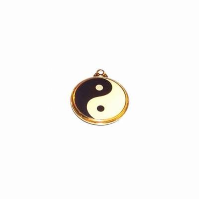 Pandantiv auriu cu simbolul Yin-Yang