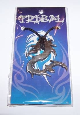 Talisman din metal nobil pe siret - Dragonul Dragostei
